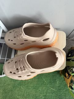 (Category: ) located in . Submitted by seongteh89 (Listing ID 1454370882, Image 1). Description: .