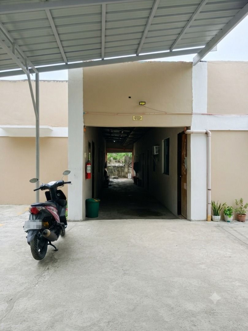 Apartment For SALE!! (Category: Apartments & Condos) located in Taytay. Submitted by wildwater_f58a47 (Listing ID 1454534736, Image 2). Description: 🚨 INCOME-GENERATING PROPERTY FOR SALE! 🚨 For sale: Lot with 8 door-Apartment! 📍 Location: F. Aragones St. Brgy Tatala Binangonan Rizal 🏢 Property: 8-Door Apartment inside a spacious 700 sqm lot. ✔️ Tax Declaration & Complete Documents - Updated real property taxes (Amilyar) for 2026 ✔️ Flood-free
