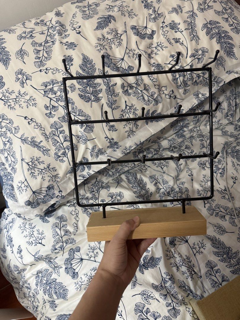 5 pcs Assorted accessories display for small business/personal use (Category: Home Improvement Tools & Accessories) located in Bacoor. Submitted by dormcat (Listing ID 1454480002, Image 2). Description: Used for bazaars, pop ups, consignment. Good condition! .