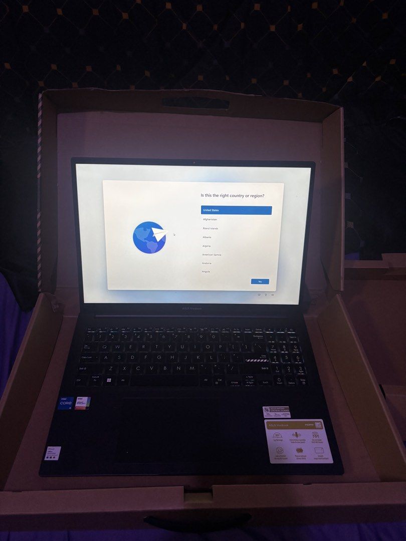 ASUS VivoBook Laptop with Intel Core i5 (Category: Laptops & Notebooks) located in Muntinlupa City. Submitted by finnnooow (Listing ID 1454456460, Image 2). Description: - Brand new ASUS VivoBook laptop - Only unboxed for setup - Comes with a laptop bag - Ideal for work and school needs - Ready for its new owner.