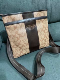 (Category: ) located in . Submitted by luxxechic (Listing ID 1453620568, Image 1). Description: .