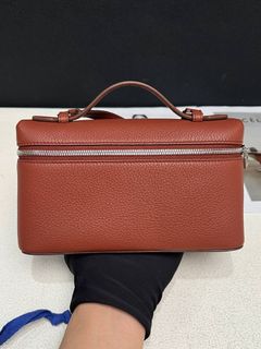 (Category: ) located in . Submitted by millenlavish_outlet (Listing ID 1454403860, Image 1). Description: .
