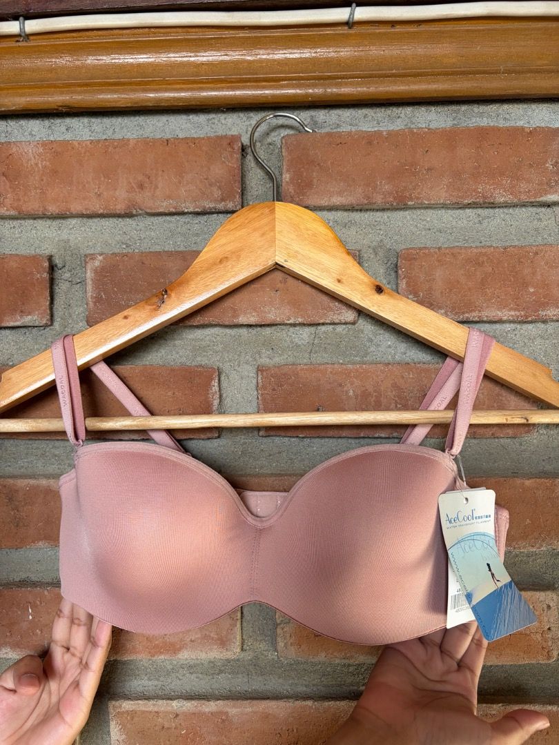 B75 / 34B Wacoal Bra (Category: Undergarments & Loungewear) located in Batac City. Submitted by vanillabuttercream (Listing ID 1454419009, Image 2). Description: ❌ SLIDE #5, #9 - Check IG @wear.yourcup - 550 ea / 2 for 1000.