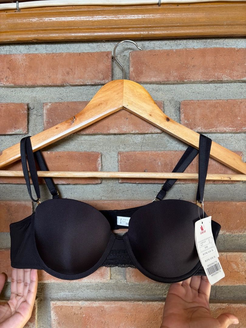 B80 / 36B Wacoal Bra (Category: Undergarments & Loungewear) located in Batac City. Submitted by vanillabuttercream (Listing ID 1454466214, Image 2). Description: ❌ SLIDE #6 - Check my IG @wear.yourcup - 550 ea / 2 for 1000 .
