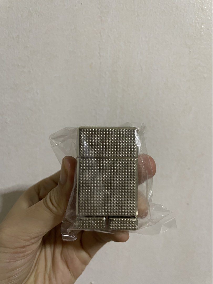 Bandai "Lightan" Silver Robot Figure (Category: Figurines & Statues) located in Quezon City. Submitted by logic31 (Listing ID 1454498959, Image 2). Description: Complete with box and manual. Nagiging robot, kayo na po bahala gawin robot Quezon City area Lalamove within Metro Manila JNT courier if outside Metro Manila.