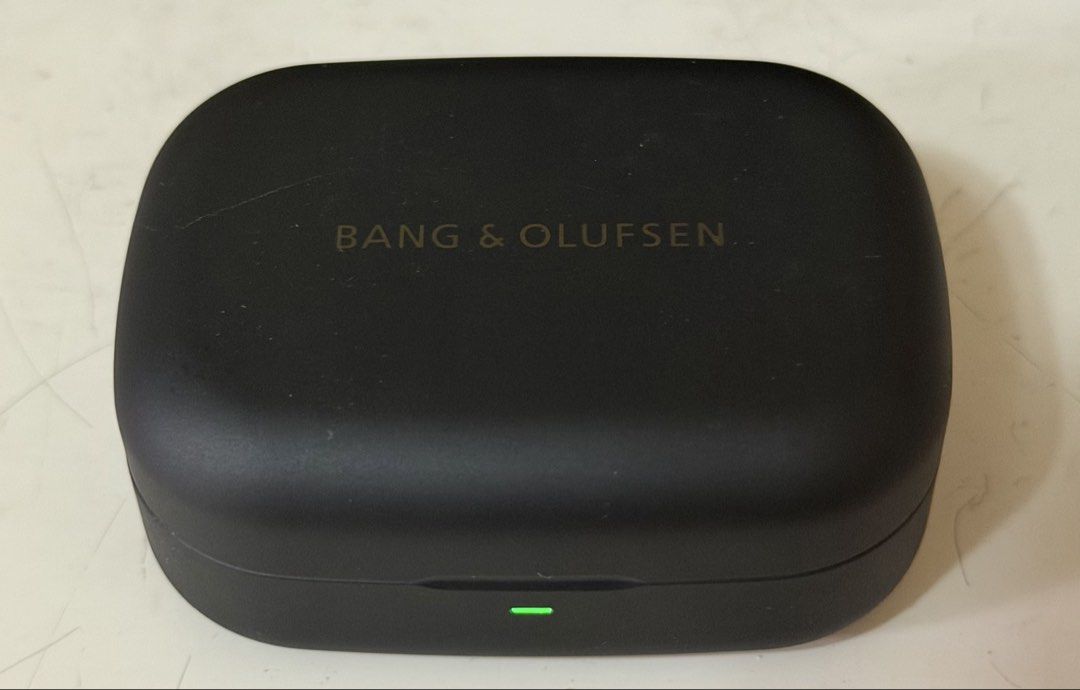Bang & Olufsen Beoplay EX True Wireless Earbuds (Category: Earphones) located in Quezon City. Submitted by swiftriver_33 (Listing ID 1454466475, Image 2). Description: Beoplay EX (Anthracite Oxygen) P9,000 Condition: • Some scratches • No operation issues Battery Health Test • -10% in 30min. (ANC on, AAC codec, 80-85% volume, Apple Music, iPhone 17PM) Loc: Banawe, QC 📍 Meetups here only (pm-nighttime): Banawe QC area, Cloverleaf, Fishermall, Zit