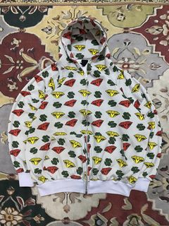 (Category: ) located in . Submitted by thriftbyrith (Listing ID 1454549581, Image 1). Description: .