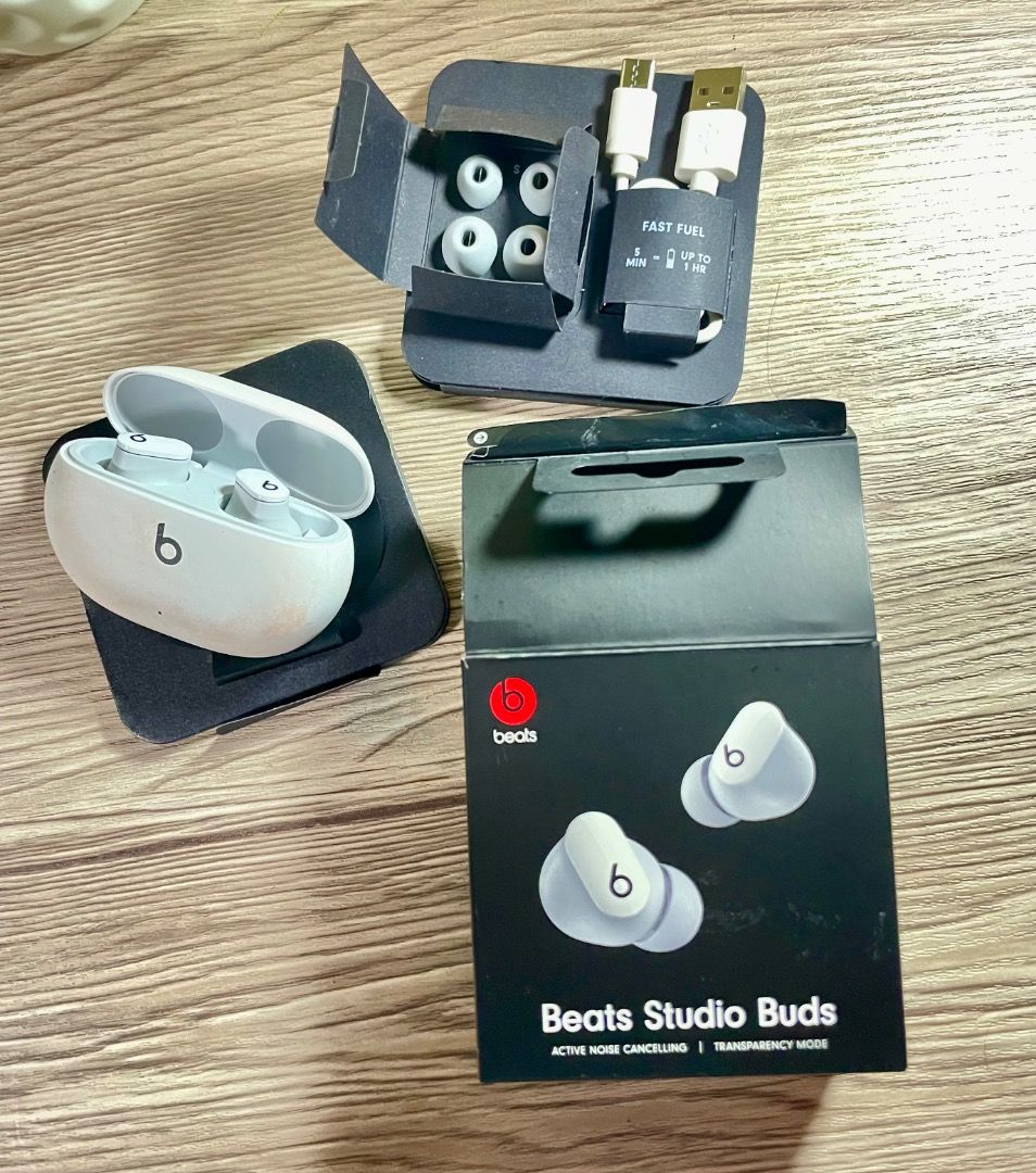 Beats Studio Buds True Wireless Noise Cancelling Earbuds White (Category: Earphones) located in Dasmarinas. Submitted by escalonajho (Listing ID 1454525610, Image 3). Description: - White Beats Studio Buds (Original) - Active Noise Cancelling - Transparency Mode - Includes Charging Case - Includes USB-C Cable - Includes Extra Ear Tips - eMusic Free Trial Card Included - All Original Packaging (With Box) - Excellent Sound Quality Battery & Chargin