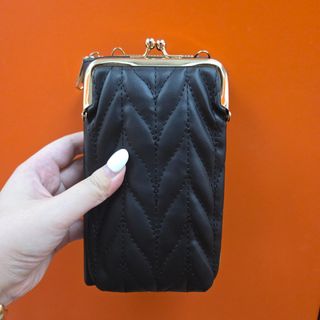 (Category: ) located in . Submitted by prettythings_ (Listing ID 1454526721, Image 1). Description: .