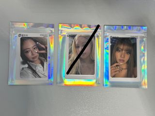 （分類：）位於 。 由 blackpinkselling 提交（商品編號 1446796116，圖片 1）。簡介： 。