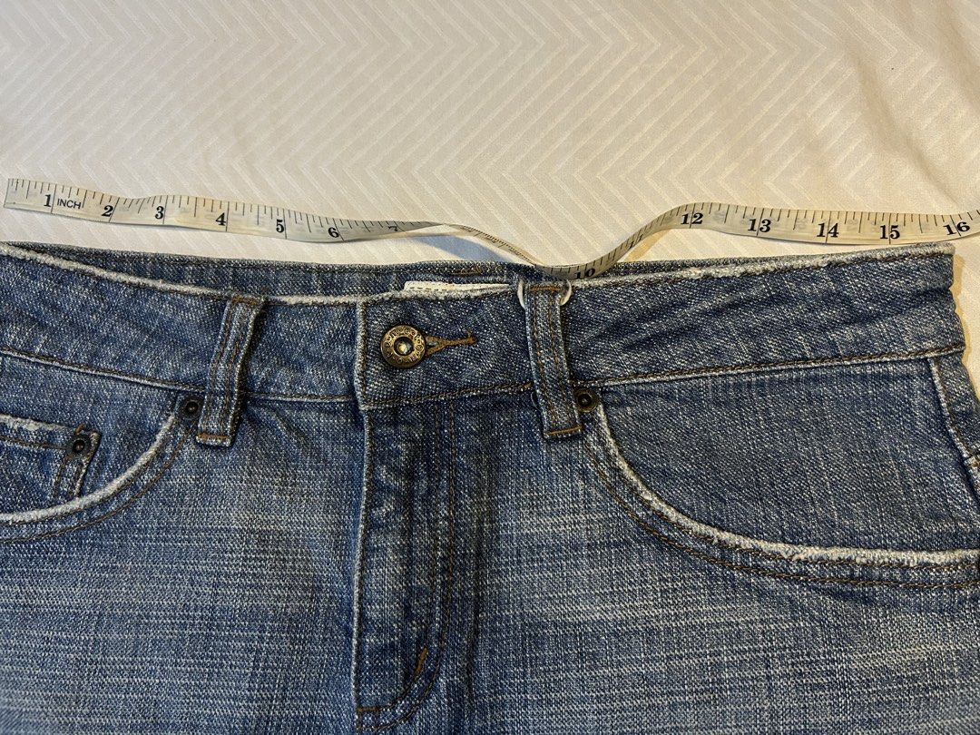Blue Denim Mini Skirt (Category: Skirts) located in Manila. Submitted by fromrie (Listing ID 1454468334, Image 2). Description: - Classic blue denim mini skirt - Frayed hem detail for a trendy look - Two functional front pockets - Belt loops for accessorizing - Secure button and zip closure - Versatile for casual wear - Easily pairs with various tops fits 29-30.