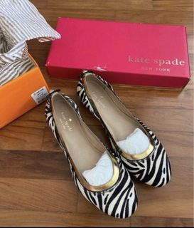 (Category: ) located in . Submitted by bagfulofclothes (Listing ID 1454498232, Image 1). Description: .
