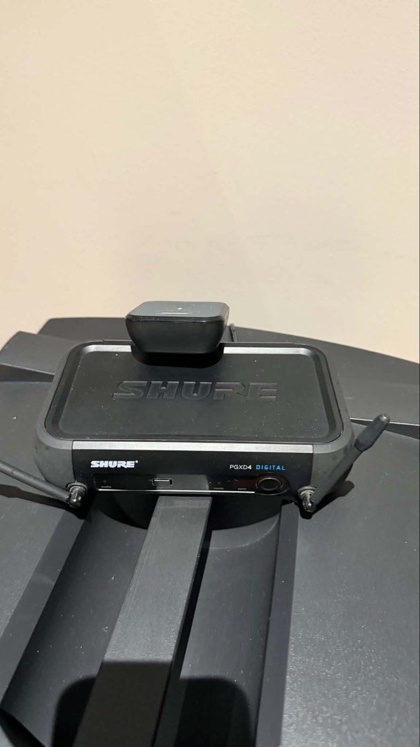 Bose L1 Model 1S Portable Line Array PA System with B2 Bass Module + Shure PGXD4 Digital Wireless Microphone (Category: Soundbars, Speakers & Amplifiers) located in Quezon City. Submitted by mjs2121 (Listing ID 1454372815, Image 2). Description: Selling our Bose L1 Model 1S Portable Line Array Sound System complete with B2 Bass Module and Shure PGXD4 Digital Wireless Microphone System..