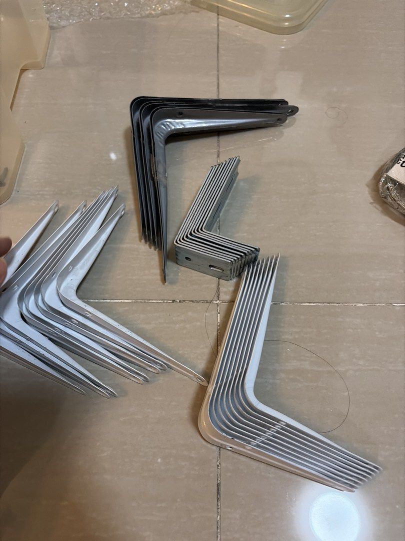 Brackets for shelves (Category: Shelves, Cabinets & Racks) located in Taguig. Submitted by declutterjam (Listing ID 1454424477, Image 2). Description: 50 for 3sets Get all 18sets for 150.