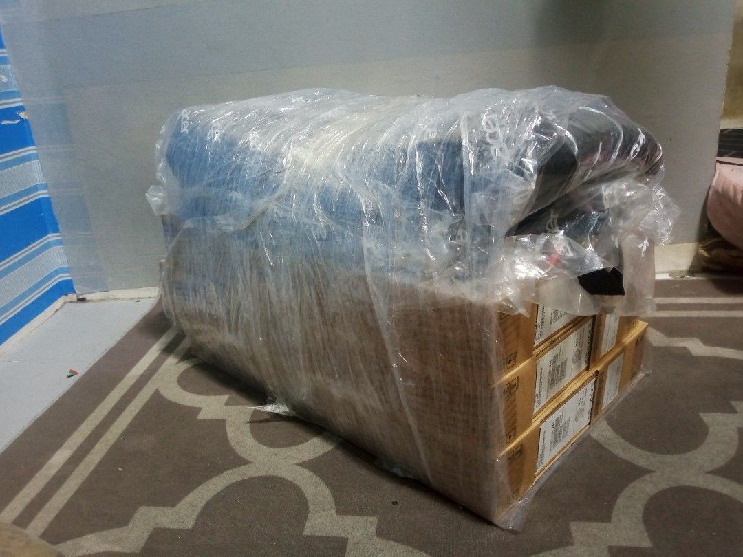 BRANDNEW ACER NITRO V15 (Category: Laptops & Notebooks) located in San Juan City. Submitted by jehad147 (Listing ID 1454479051, Image 3). Description: BRANDNEW ACER NITRO V15 Processor: Intel Core 5 processor 210H (14 cores, up to 4.8 GHz) Graphics: NVIDIA GeForce RTX 5050 with 8GB dedicated GDDR7 VRAM Memory: 16GB ( DDR4 or DDR5 depending on the exact regional variant) expandable up to 32GB Storage: 512GB PCIe Gen4 NVMe SSD (upgradeable) Display
