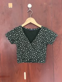 (Category: ) located in . Submitted by sgsellingclothes (Listing ID 1454428593, Image 1). Description: .