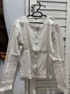 (Kategori: ) berada di . Dikirim oleh prlvddpt (ID iklan 1454451145, Gambar 1). Deskripsi: .