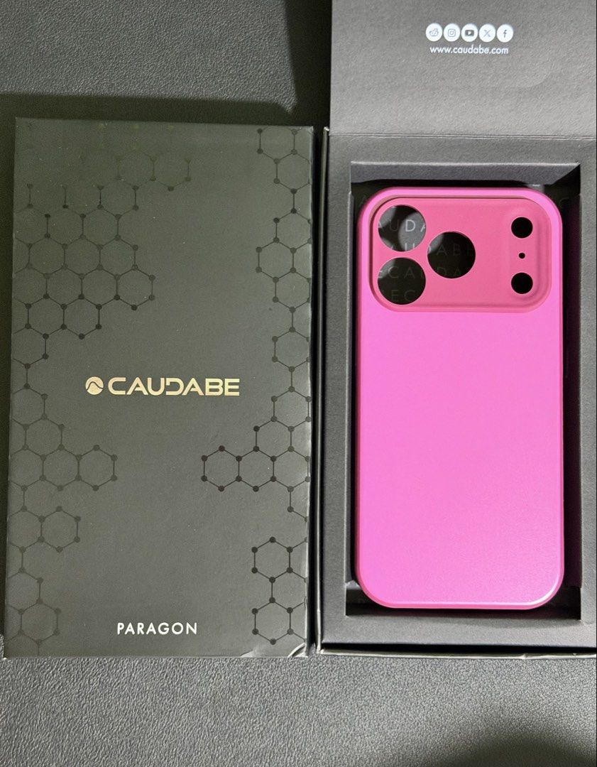 BRAND NEW Caudabe Paragon Precise - Orchid iPhone 17/18 Pro (NOT MAX) (Category: Cases & Sleeves) located in Pasig City. Submitted by engrbii (Listing ID 1451277889, Image 1). Description: FS case for iPhone 17/18 pro (NOT MAX) Caudabe Paragon Precise - Orchid BRAND NEW, under warranty, with receipt ACTUAL PHOTOS POSTED. ₱2,500 LAST PRICE POSTED❗️ Shipping will be shouldered by the buyer (grab/lalamove/angkas) Meet-up possible within Pasig and BG