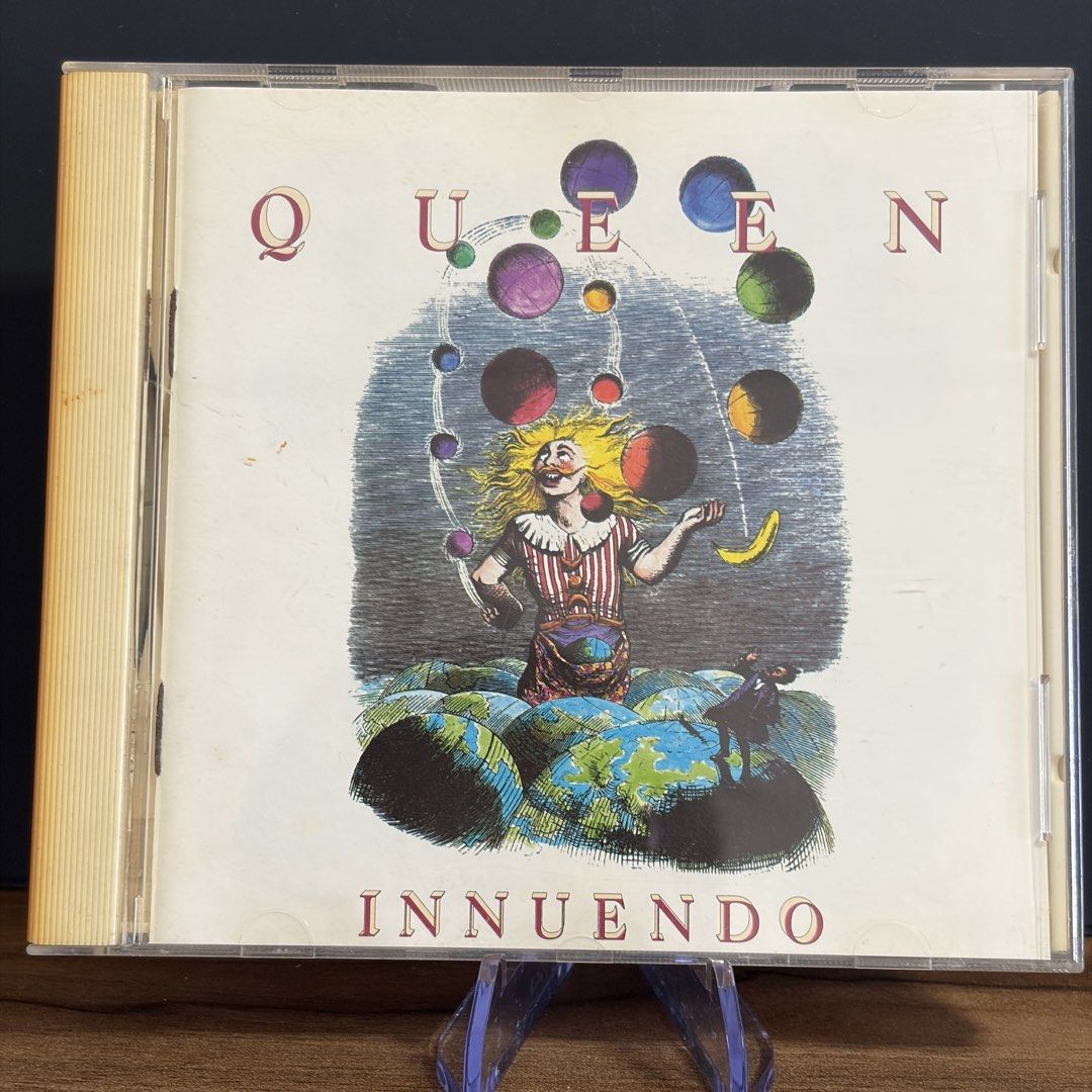 CD - Queen (Category: CDs & DVDs) located in Singapore. Submitted by joyfarm (Listing ID 1454375286, Image 1). Description: .