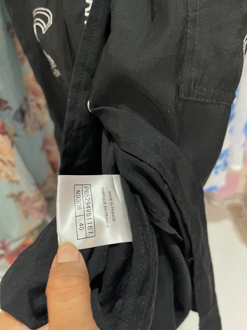 Chanel (Category: Dresses) located in Manila. Submitted by highendcollection.wind (Listing ID 1454521397, Image 3). Description: Chancel Size 40 on tag.