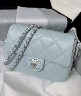(Category: ) located in . Submitted by chicluxury (Listing ID 1454556220, Image 1). Description: .