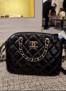 (Category: ) located in . Submitted by chicluxury (Listing ID 1454556154, Image 1). Description: .