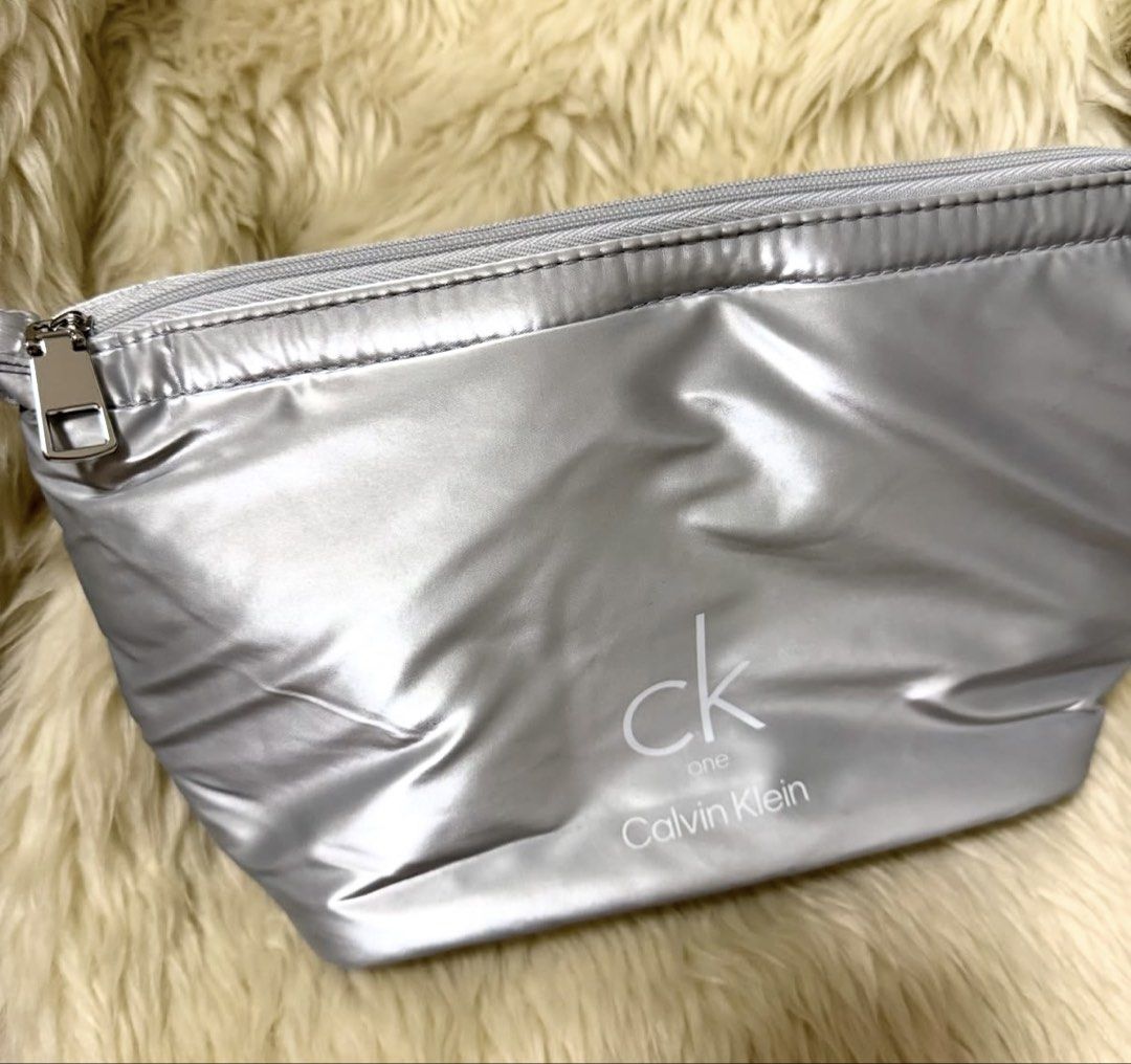 CK One Travel Beauty Pouch (Category: Purses & Pouches) located in Paranaque City. Submitted by accentsph (Listing ID 1454537188, Image 2). Description: .