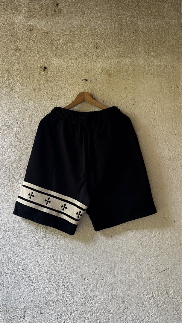 Climax embroidered sweatshorts (Category: Shorts) located in Lipa City. Submitted by scrap.threads (Listing ID 1454533858, Image 3). Description: Item: Climax embroidered sweatshorts Price: 350 Dimes: Width - 30 Length - 20.5 Hem - 12.5 Issue: none Lipa City Ship via J&T (Shouldered by buyer) Payment via Gcash ***Notice*** Color may vary due to lighting. Payment first. Item/s are thrifted or used condition unless stated otherwise. Please manage y