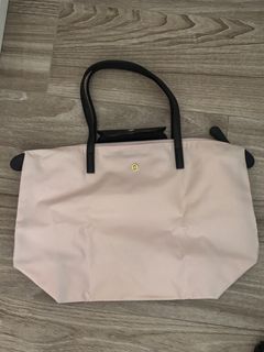 （分類：）位於 。 由 aaaaaaaamyii 提交（商品編號 1454390174，圖片 1）。簡介： 。