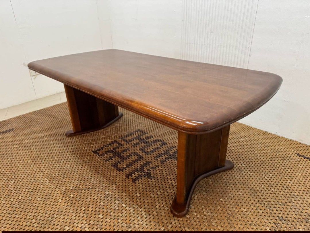 Dining Table (Category: Tables & Sets) located in Meycauayan. Submitted by marygracecasimiro (Listing ID 1454369313, Image 2). Description: Elegant SOLID WOOD 8 Seater Dinining Table Price: 16,500 L71 x W35.5 x H27 In good condition♥️.