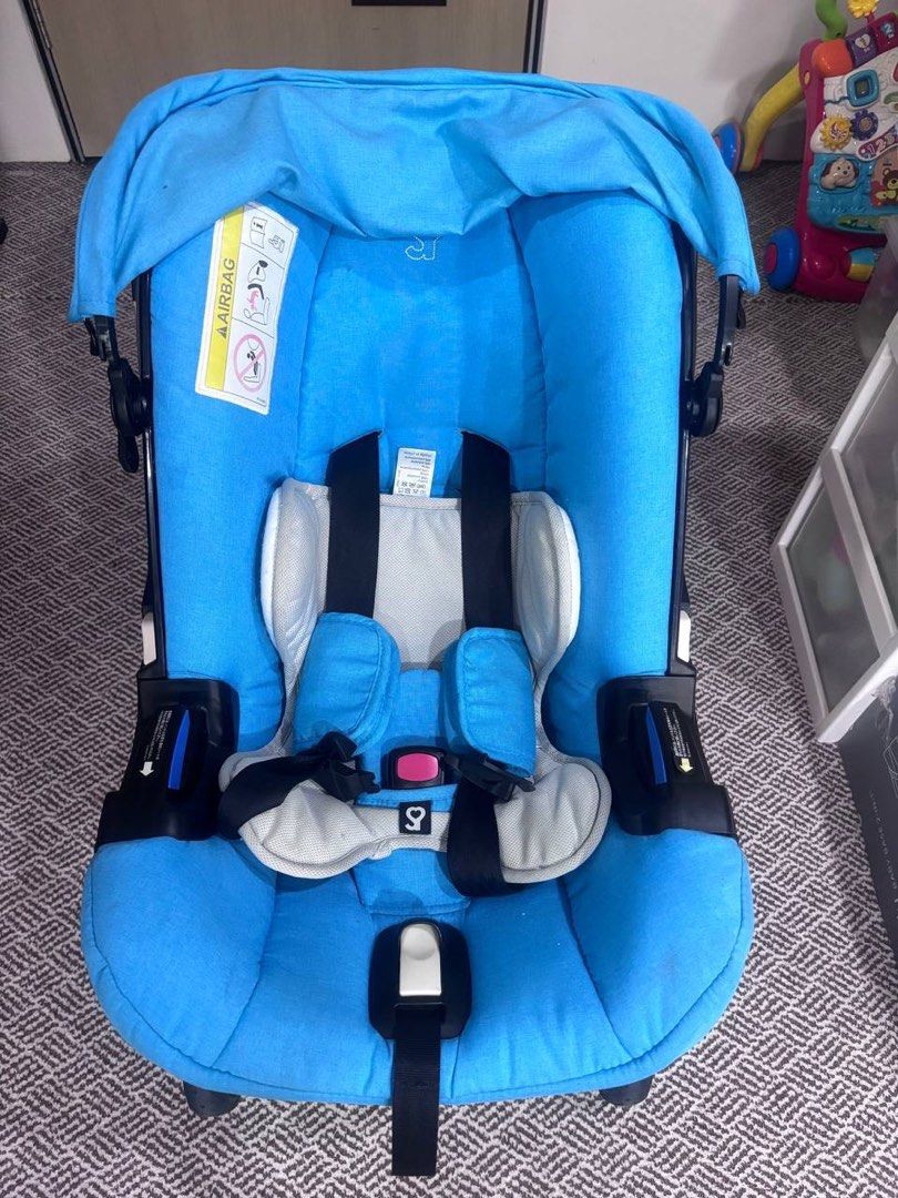 Doona+ Stroller (Category: Strollers) located in Bangi. Submitted by kiddiecuddles (Listing ID 1454375133, Image 3). Description: 🌸Preloved item, condition refer photos 🌸Refer last photos for expired date 🌸A super practical 2-in-1 design — easily converts from car seat to stroller in seconds 👶✨ No hassle, no extra setup. Perfect for busy, on-the-go parents! 🌸 Suitable from newborn up to ±13kg 🌸 Quick one-click fold & unfold system 🌸 Compac