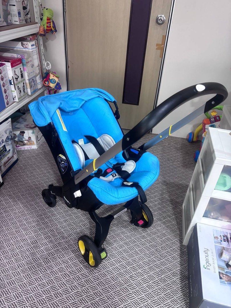 Doona+ Stroller (Category: Strollers) located in Bangi. Submitted by kiddiecuddles (Listing ID 1454375133, Image 2). Description: 🌸Preloved item, condition refer photos 🌸Refer last photos for expired date 🌸A super practical 2-in-1 design — easily converts from car seat to stroller in seconds 👶✨ No hassle, no extra setup. Perfect for busy, on-the-go parents! 🌸 Suitable from newborn up to ±13kg 🌸 Quick one-click fold & unfold system 🌸 Compac