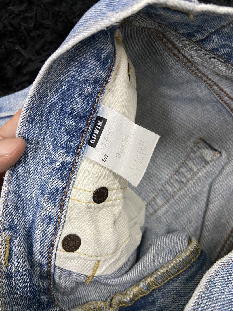 Edwin (Category: Jeans) located in Nilai. Submitted by blessednostress (Listing ID 1454552975, Image 3). Description: Pinggang 30 labuh 38.