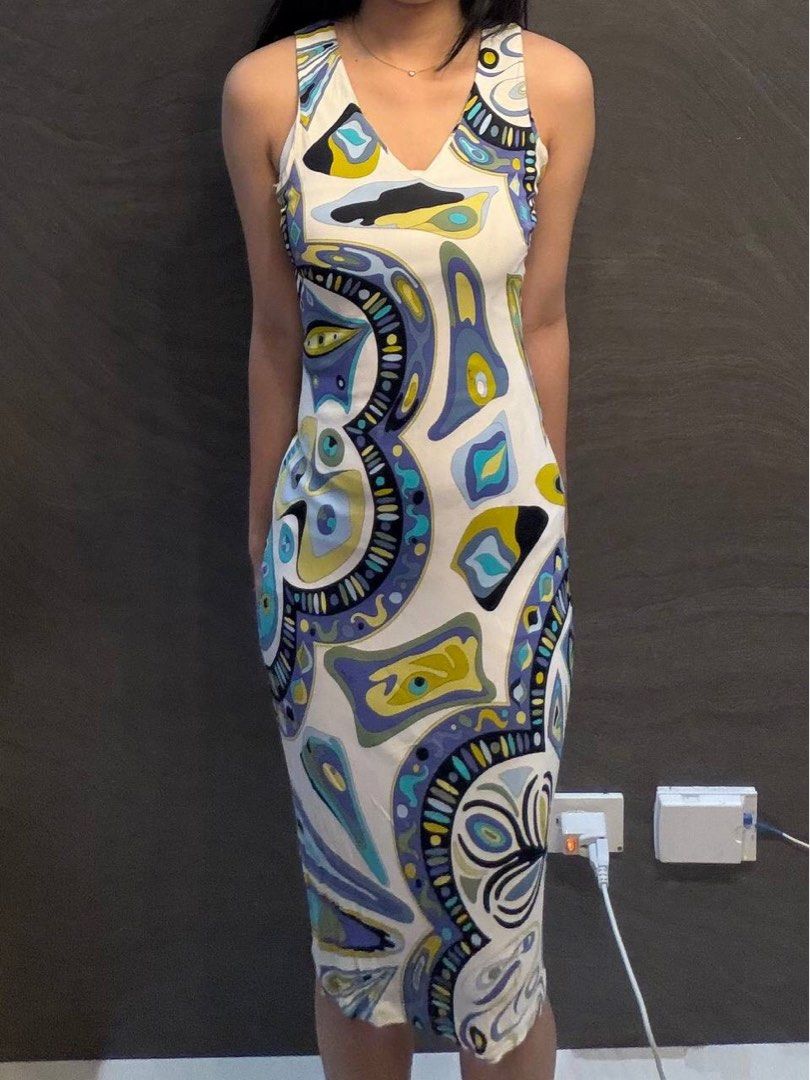 Emilio Pucci Firenze Dress (Category: Luxury Apparel) located in Manila. Submitted by fashionshyt (Listing ID 1454520533, Image 2). Description: Authentic Emilio Pucci. Vintage Crystal Rhinestone Mesh Collar Graphic Print Dress..