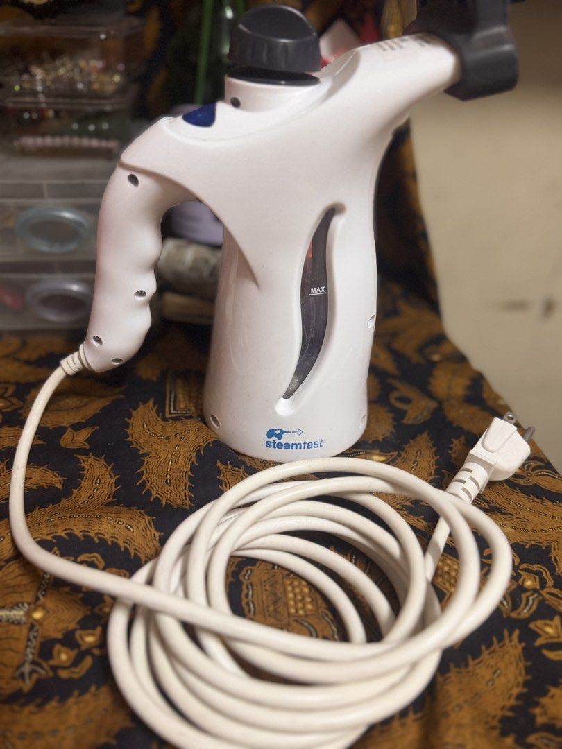 Fabric/Clothes Steamer (Category: Cleaning Tools & Supplies) located in Manila. Submitted by adoptmybaby (Listing ID 1454546371, Image 1). Description: Brand - Steamfast Heavy duty fabric steamer not only for clothes but also for bed linens and curtains or any other thick fabrics -No issue, 100% working condition -no box or other parts included RFS : prefer old school flat iron.