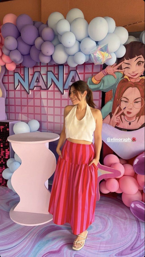 (FOR RENT) Elinora Sora Skirt (Category: Skirts) located in Makati City. Submitted by chriscloudy (Listing ID 1454534722, Image 2). Description: !! FOR RENT ONLY. NOT FOR SALE!! Can rent up to 3 days :) Pick up: Morning of day 1 Return: Evening of day 3 A security deposit of 2000 is required and will be refunded if the item has been returned safely and in great condition. Please return unwashed! Delivery/shipping fees for pick up and return are b