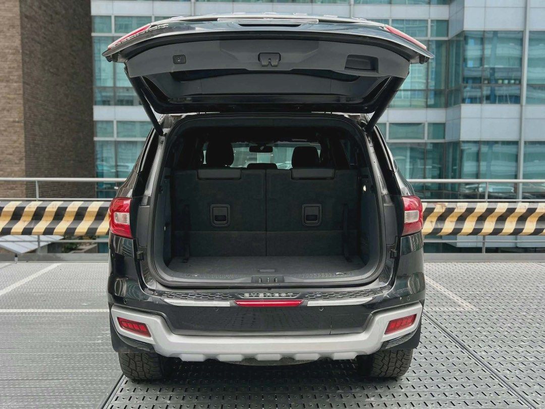 Ford Everest (Category: Used Cars) located in Makati City. Submitted by maby_latido05 (Listing ID 1454402226, Image 3). Description: 2018 Ford Everest Titanium 4x2 2.2 Diesel Automatic 30%DP - 206,000 Php 2yrs - Php 39,000 3yrs - Php 28,000 4yrs - Php 23,000 Chattel and Insurance Included 💯FREE Transfer of Ownership 💯FREE Detailing 💯FREE Bank Processing 💯 Legit Mileage ✅ No Mileage Tampering Guaranteed! 1st Owner Automatic Transmission 2.2 Di