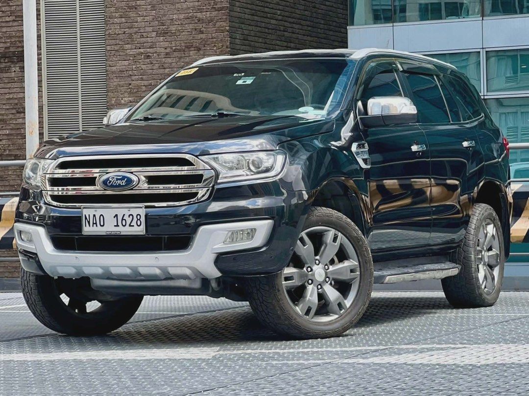 Ford Everest (Category: Used Cars) located in Makati City. Submitted by maby_latido05 (Listing ID 1454402226, Image 2). Description: 2018 Ford Everest Titanium 4x2 2.2 Diesel Automatic 30%DP - 206,000 Php 2yrs - Php 39,000 3yrs - Php 28,000 4yrs - Php 23,000 Chattel and Insurance Included 💯FREE Transfer of Ownership 💯FREE Detailing 💯FREE Bank Processing 💯 Legit Mileage ✅ No Mileage Tampering Guaranteed! 1st Owner Automatic Transmission 2.2 Di