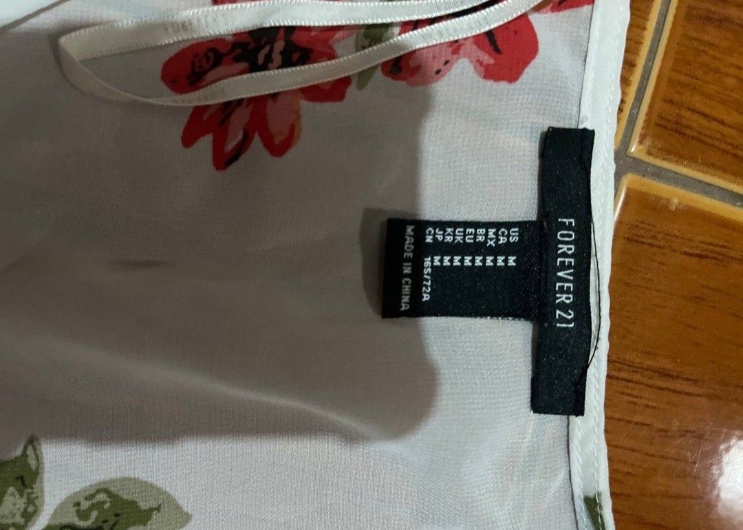 Forever 21 romper (Category: Rompers) located in Manila. Submitted by dsanjuansdeclutter (Listing ID 1454376517, Image 2). Description: .