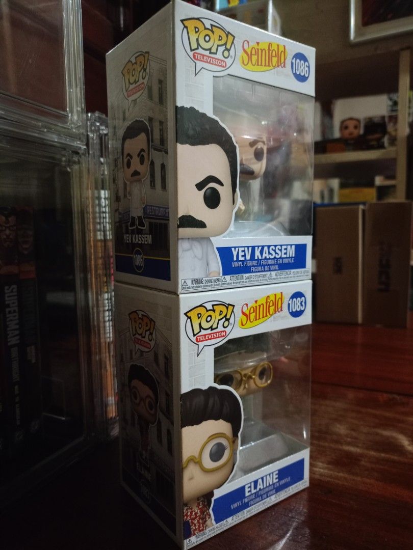 Funko Pop Seinfeld Yev Kassem & Elaine Benes (Category: Figurines & Statues) located in Marikina City. Submitted by reredddrobin (Listing ID 1454531938, Image 1). Description: - Two Funko Pop figures from Seinfeld - Includes Yev Kassem (1086) - Includes Elaine Benes (1083) wla po protector F-VF box condition may imperfections Siya sa box kaya I'm selling for cheap lang as bundle pero never siya inopen. RFS: Student funds MOP: Maya MOD: Lalamove, 