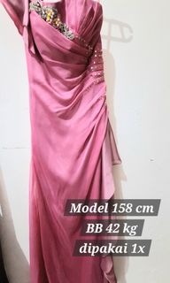 (Kategori: ) berada di . Dikirim oleh ew_preloved (ID iklan 1454372718, Gambar 1). Deskripsi: .