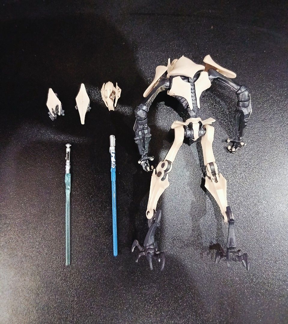 General Grievous Clone Wars - Star Wars 3.75 (Category: Figurines & Statues) located in Calasiao. Submitted by darthskull (Listing ID 1454379116, Image 2). Description: Lbc delivery only.