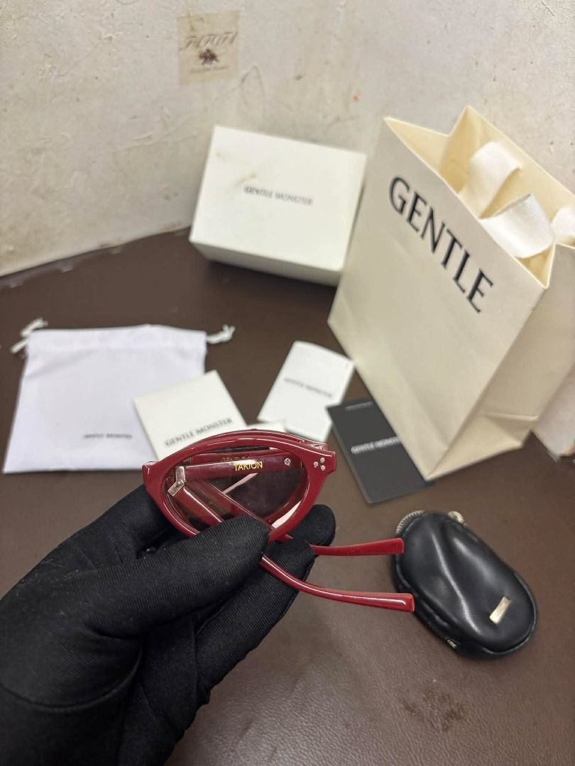 GENTLE MONSTER Takion R8 (Category: Vision Care) located in Bacoor. Submitted by fafofa (Listing ID 1454502737, Image 2). Description: Pocket Collection Red Acetate Foldable Frame Brown Lenses Round Shape Lenses Block 99.9% of UV Rays Manufacturer & Importer: IICOMBINED CO., LTD. Country of Manufacturer : China Not eligible for fitting customization +1,1k with all the Inclusions.