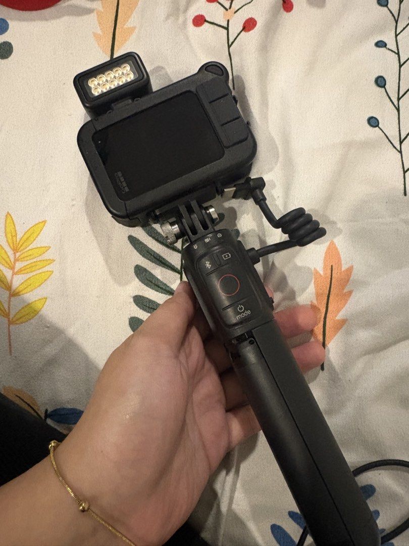 Gopro Hero black 13 (Category: Cameras) located in Manila. Submitted by itschristnotkris (Listing ID 1454480868, Image 2). Description: Complete set as is Honest issues: no more box and chargers .