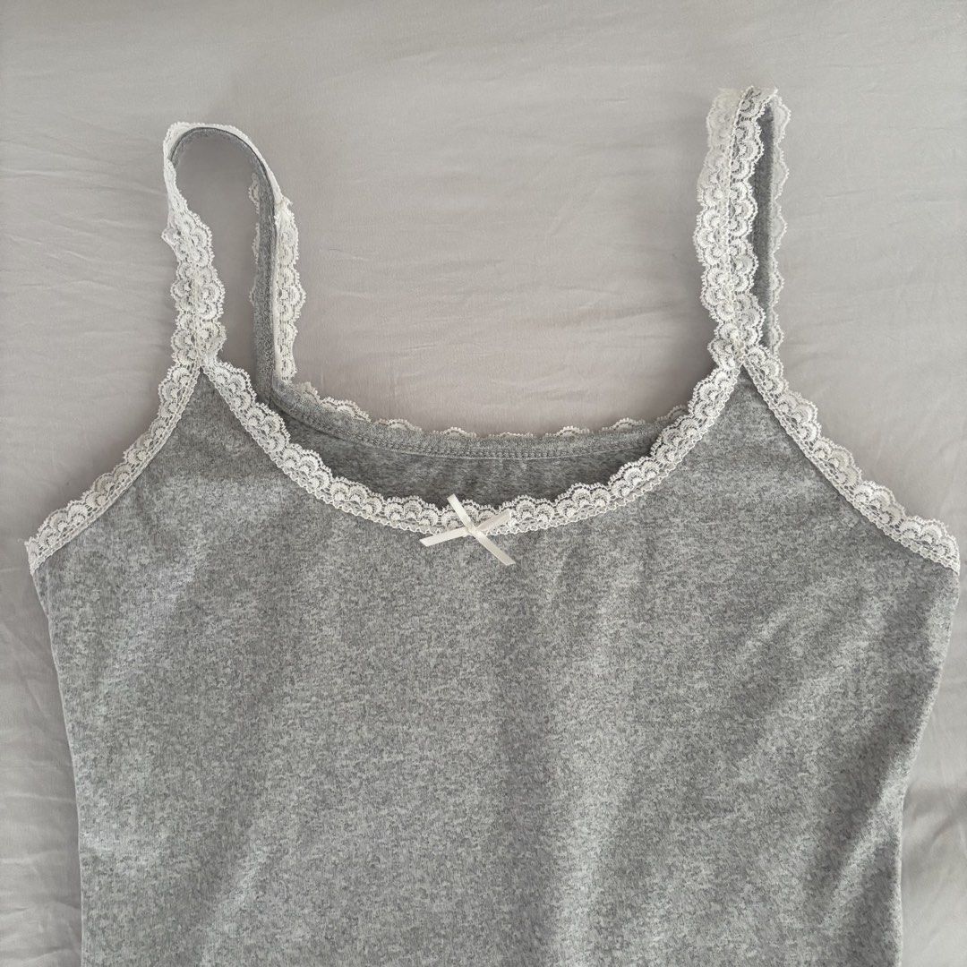 gray lace tank top (Category: Sleeveless) located in Cebu City. Submitted by jjanix (Listing ID 1454391325, Image 2). Description: .
