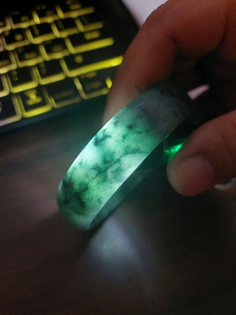 Green Jadeite Bangle Bracelet (Category: Bracelets) located in Manila. Submitted by kriziealix123 (Listing ID 1454416681, Image 3). Description: - Genuine green jade bangle - Natural stone with unique, beautiful patterns - Translucent quality when held to light - Smooth, comfortable finish - Versatile accessory for any style - Inner diameter: approximately 58mm.
