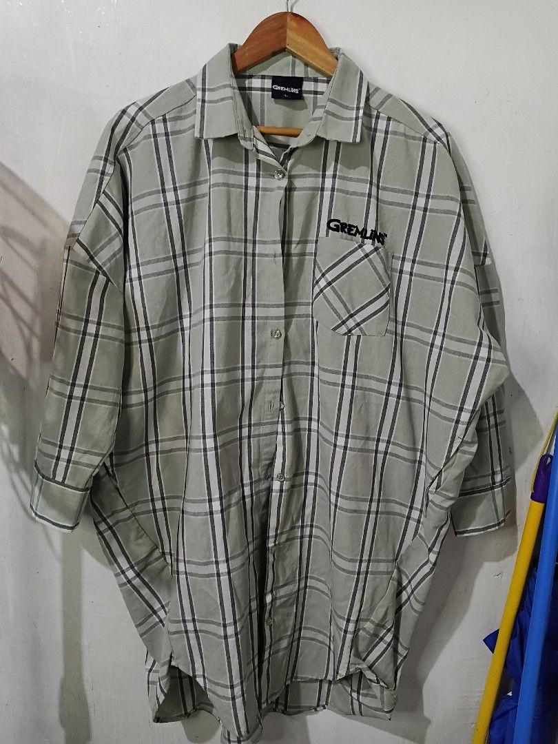 GREMLIN (Category: Others Tops) located in Caloocan City. Submitted by nottyprelovedph (Listing ID 1454542832, Image 3). Description: 33x29 L ON TAG.