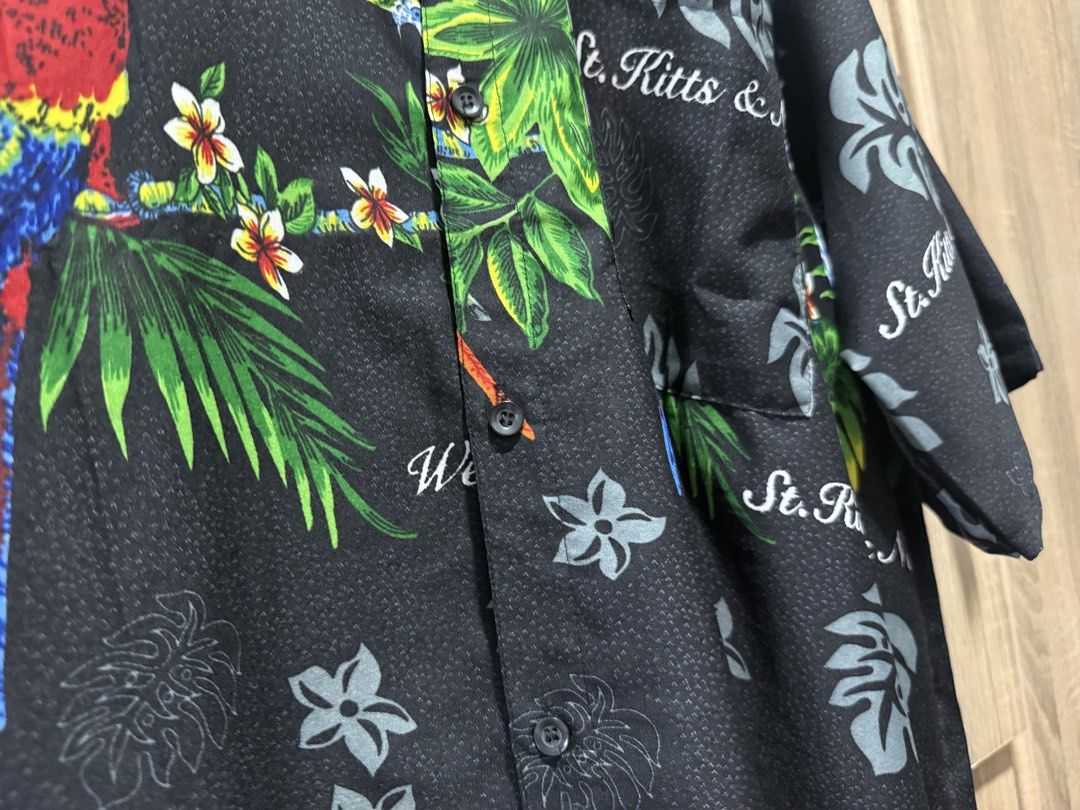 Hawaiian Shirt/Polo (Category: Tshirts & Polo Shirts ) located in San Juan City. Submitted by tpwk_harry (Listing ID 1454403422, Image 3). Description: - Never used - 100% polyester - Made in India - Fits 2xl - No size in tag - Selling it for a low price because we need funds - Brand new and binili po sa abroad ni dad -This is owned by my dad na nagwwork abroad -BUY 5 HAWAIIAN POLOS AND GET IT FOR 750!! - LOOK AT MY PAGE FOR MORE!!.