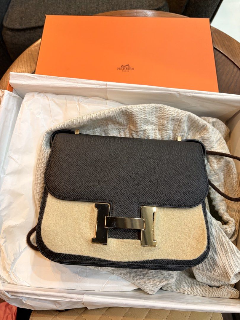 Hermes Constance 18 Rosegold hardware (Category: Luxury Bags & Wallets) located in Naga. Submitted by christinescollections (Listing ID 1454448271, Image 1). Description: In great condition. Comes complete except receipt but with legit grails certificate..