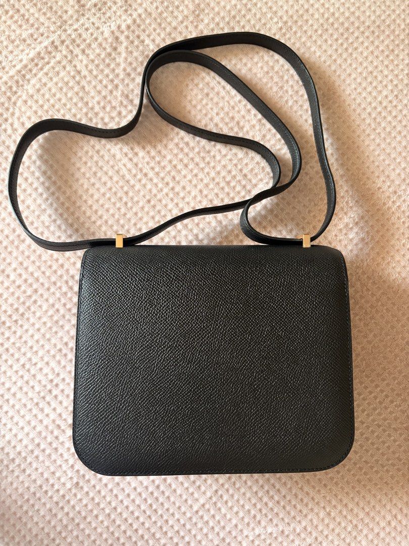 Hermes Constance 18 Rosegold hardware (Category: Luxury Bags & Wallets) located in Naga. Submitted by christinescollections (Listing ID 1454448271, Image 3). Description: In great condition. Comes complete except receipt but with legit grails certificate..